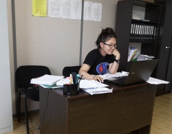 Компания продолжает свою деятельность в обычном режиме